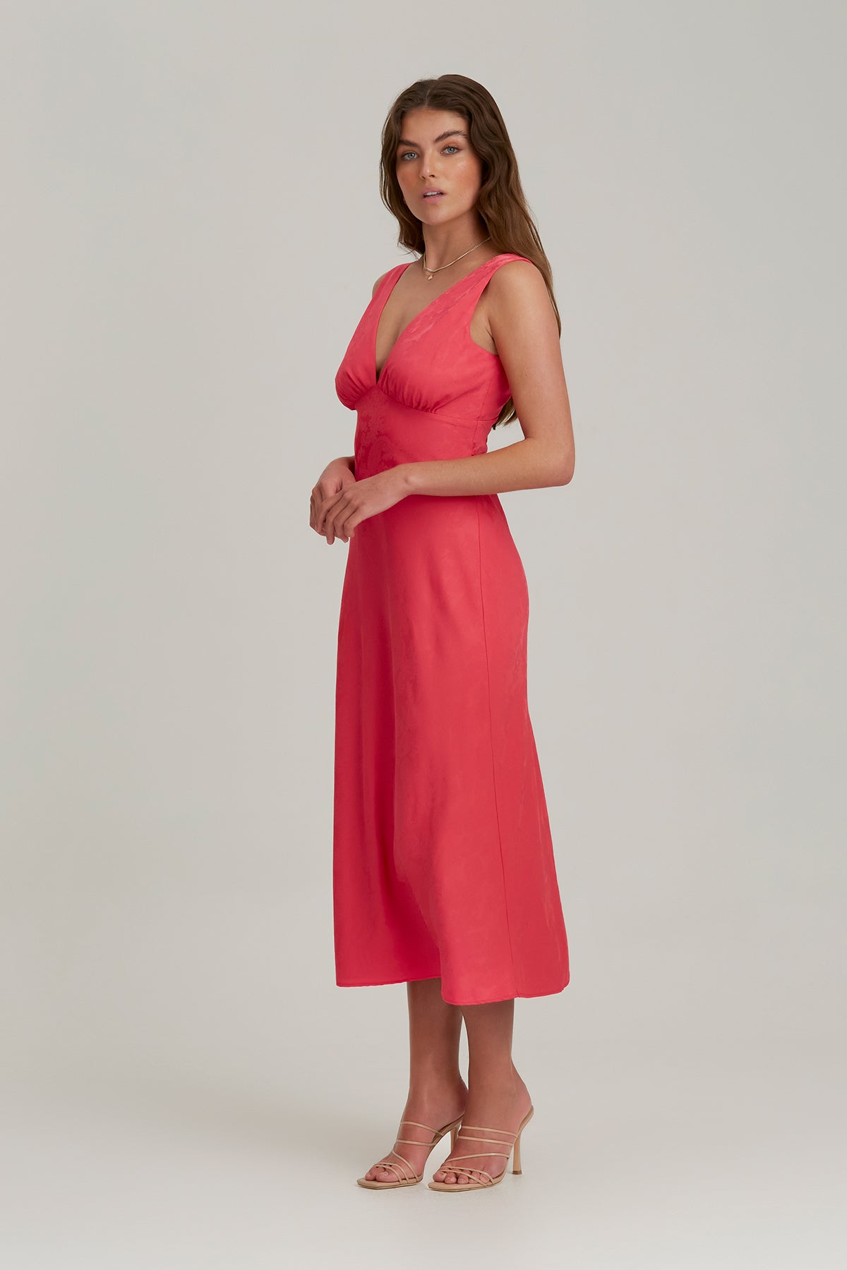 Finders - Adaline-Luella Midi Dress - Raspberry