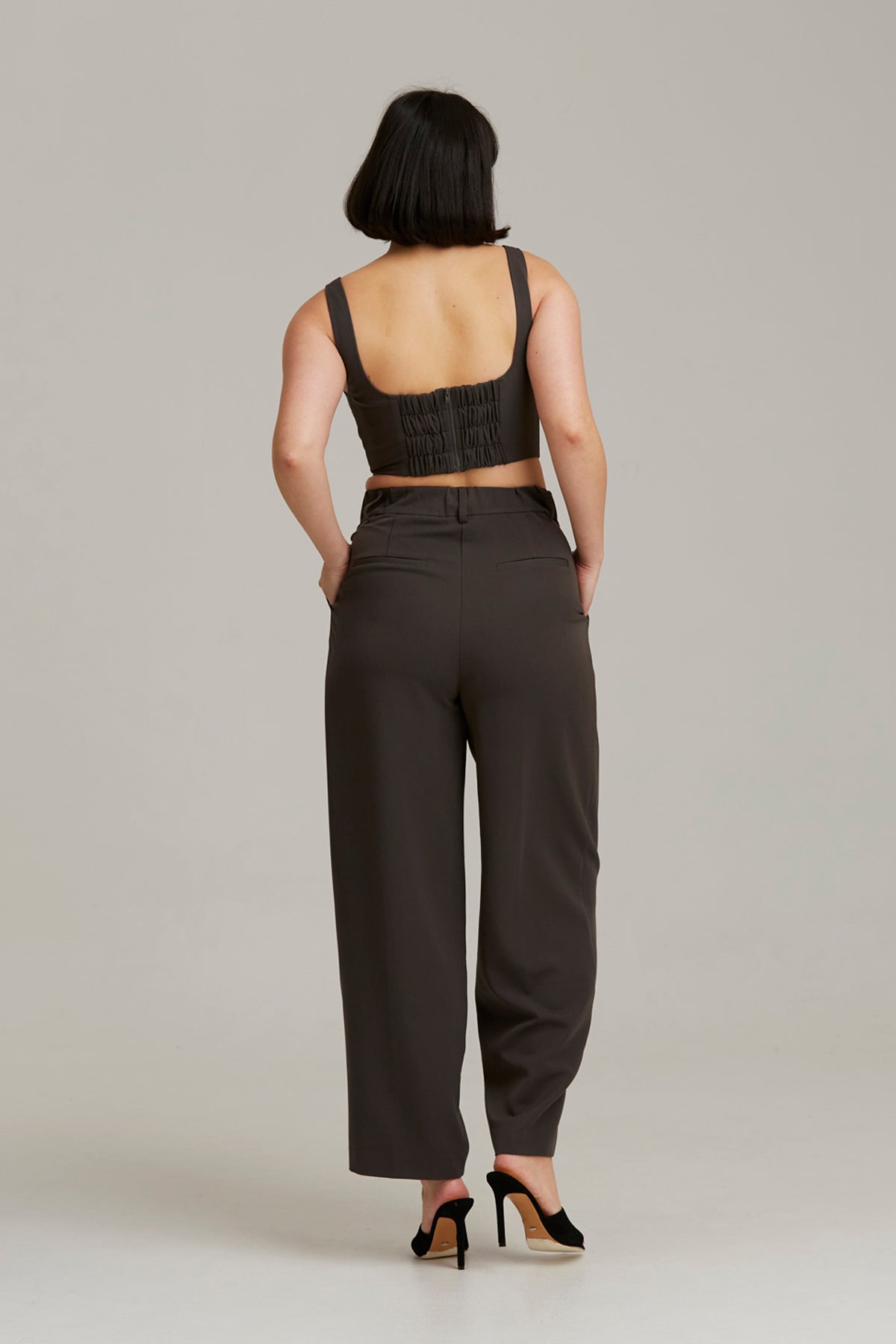 The Fifth Label - Realm Crop - Charcoal